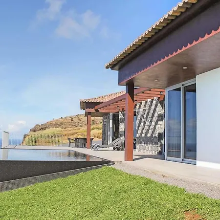 Villa Mirage